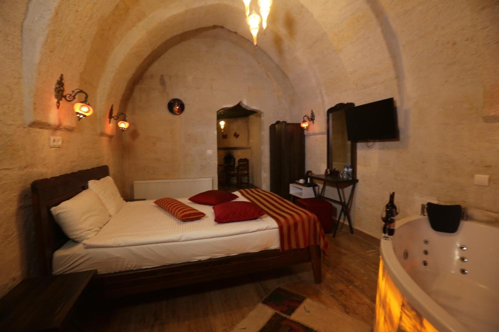 Heritage Cave Inn Hotel Göreme Eksteriør billede